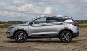 Автомобили внедорожники в Екатеринбурге